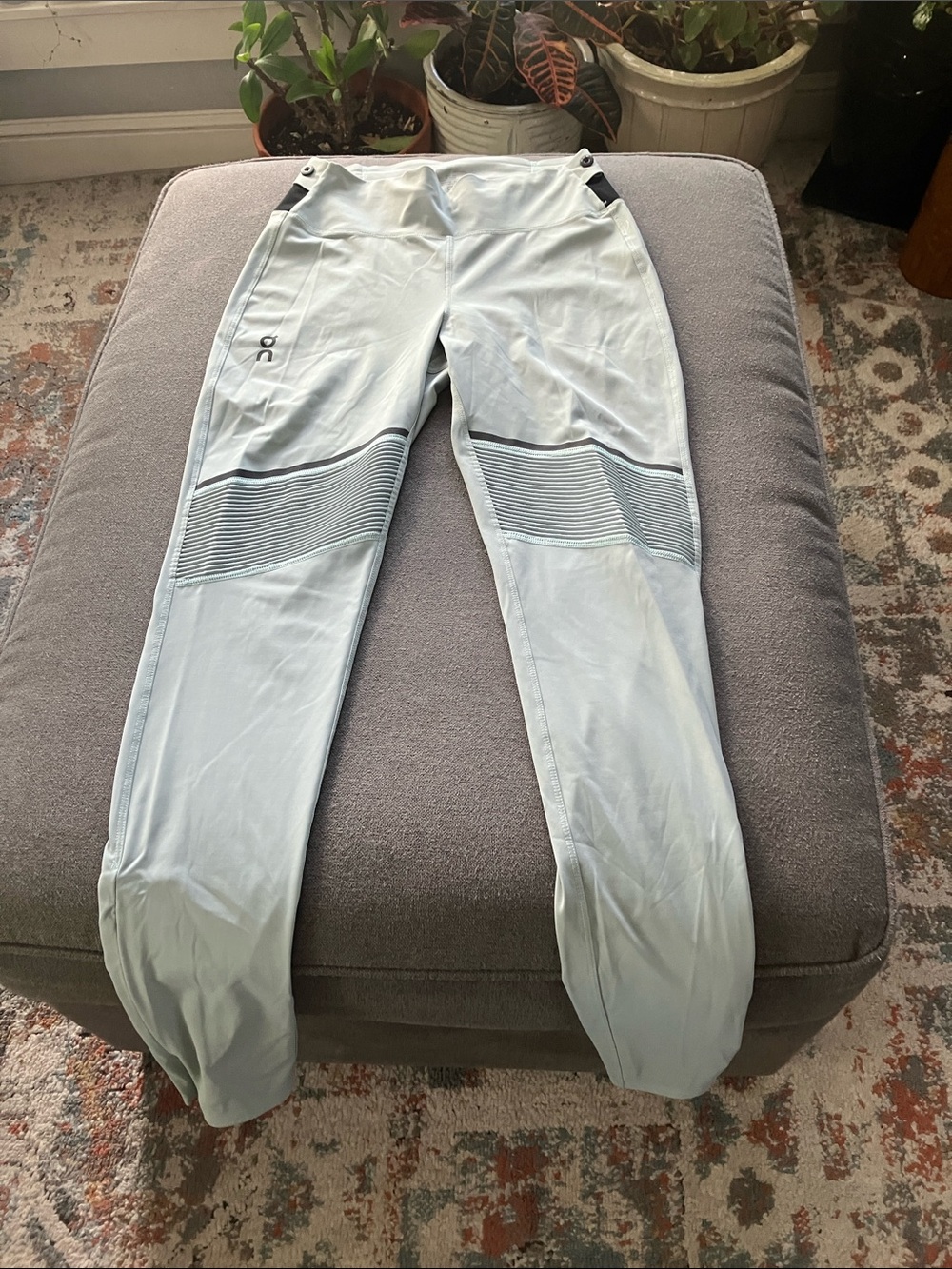 On Running Light Blue Women’s Ribbed Knee Joggers